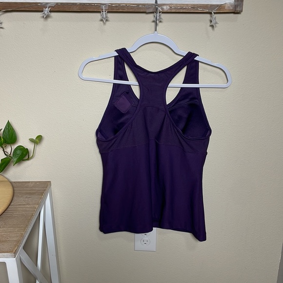 Nike Dri-FIT purple race back top size large - Picture 4 of 4